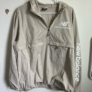 New balance brand new womens size 2XL tan pullover windbreaker